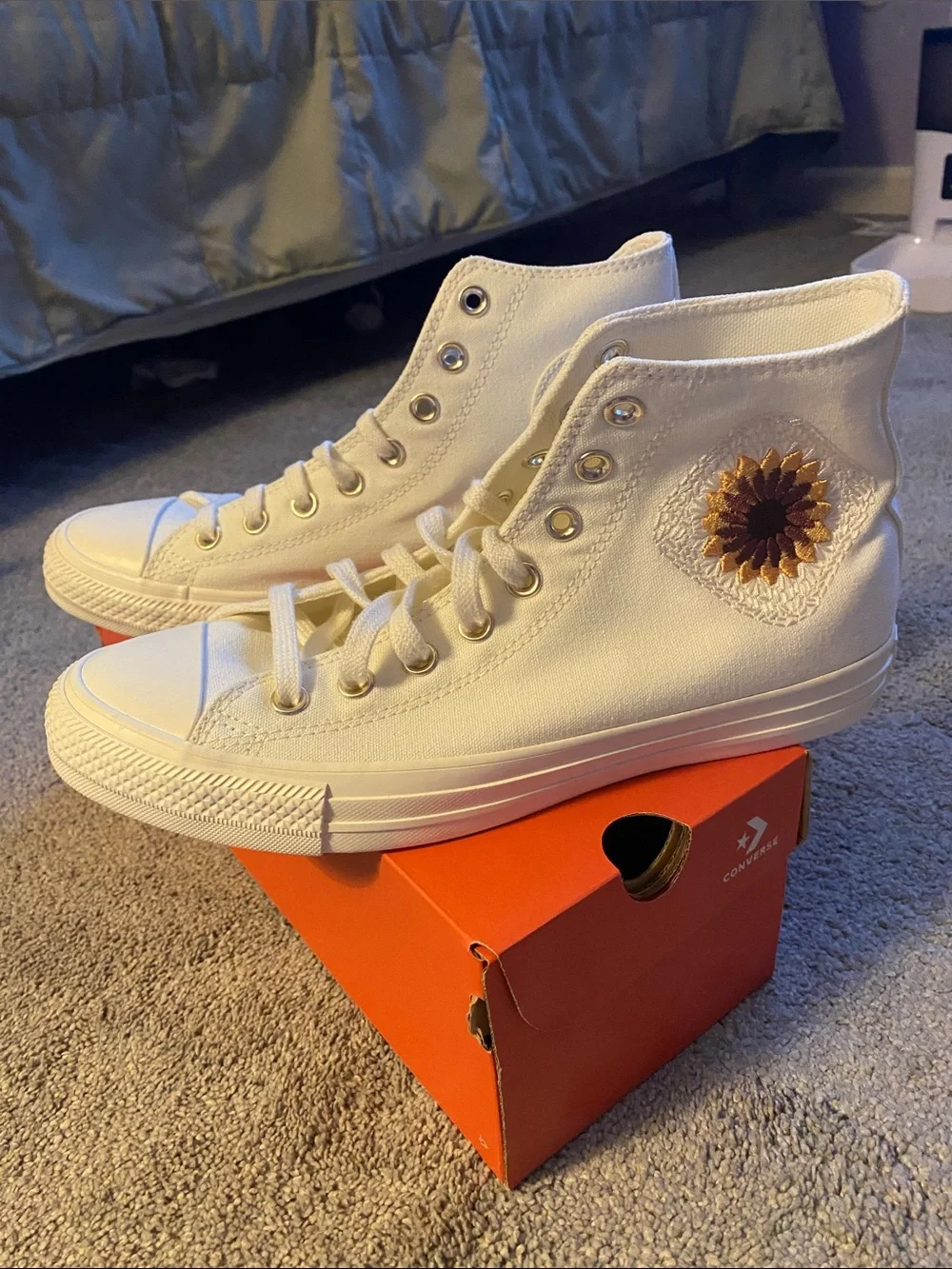 Converse White High-Top Sneakers with Sunflower Patch - Picture 1 of 5